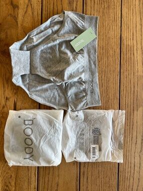 Boody Lt Grey Marl Full Briefs - size small.  New with tags/in package.